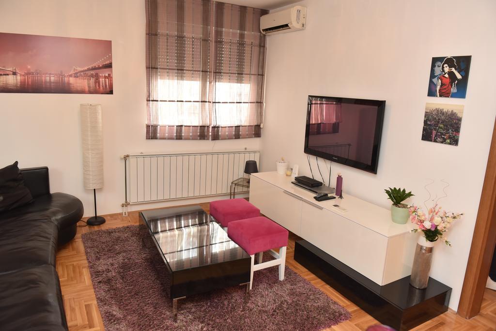 Luxury Apartment Novi Sad Buitenkant foto